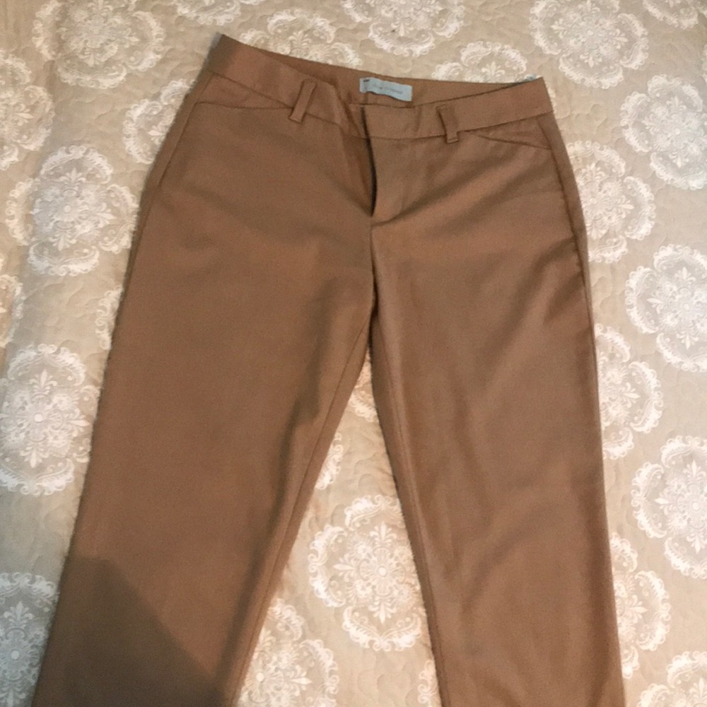 GAP slim cropped pant.